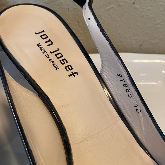 Jon Josef Black Patent Leather Slingbacks with Silver Metallic Snake Toe - Picture 4 of 8